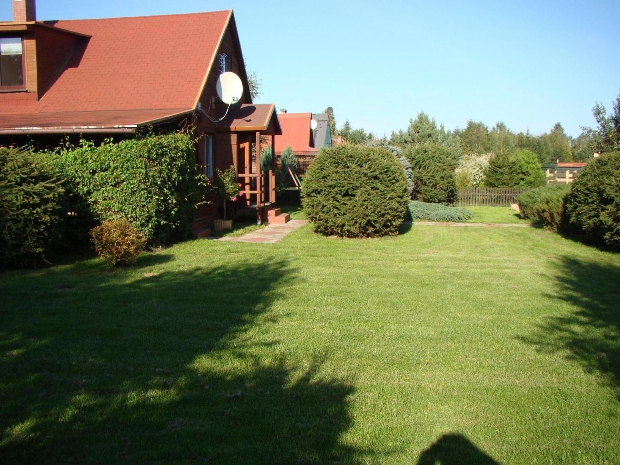 Villa Holzhuette Mit Weitlaeufigem Garten Am Wald Kopalino Exterior foto